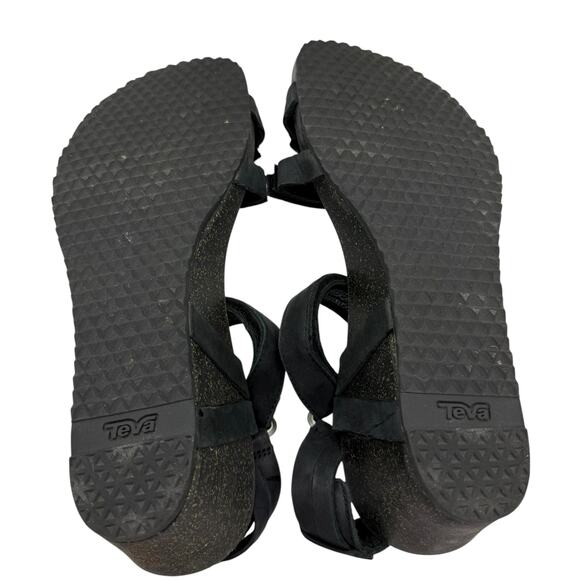 Teva Ysidro Black Sandals size 8 - Picture 6 of 7